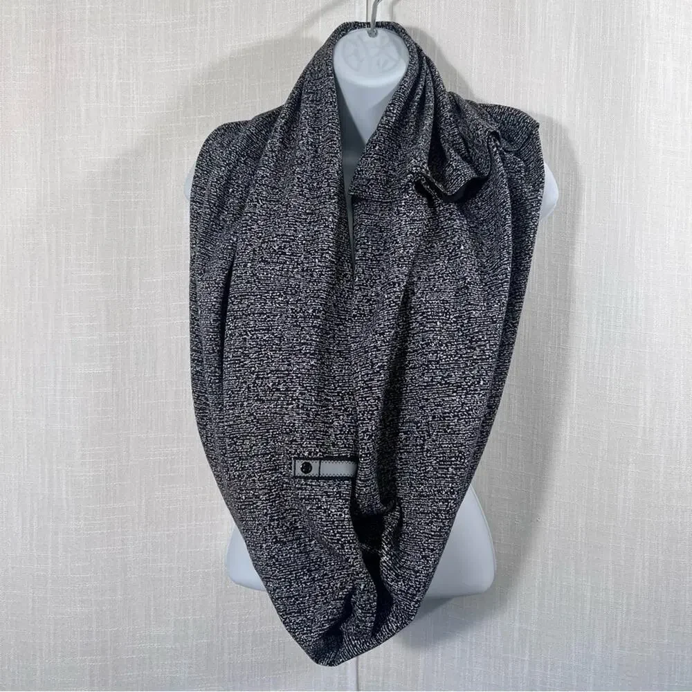 Lululemon Athletica Vinyasa Convertible Scarf Black White Grey O/S